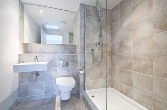 Дизайн совмещенной ванной комнаты маленького размера
